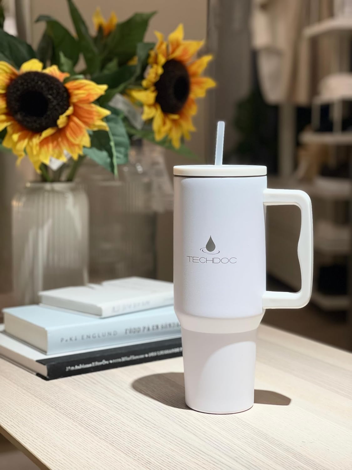 Premium 1.2L Insulated Stainless Steel Tumbler with Lid & Straw – Hot & Cold, 100% Leak-Proof